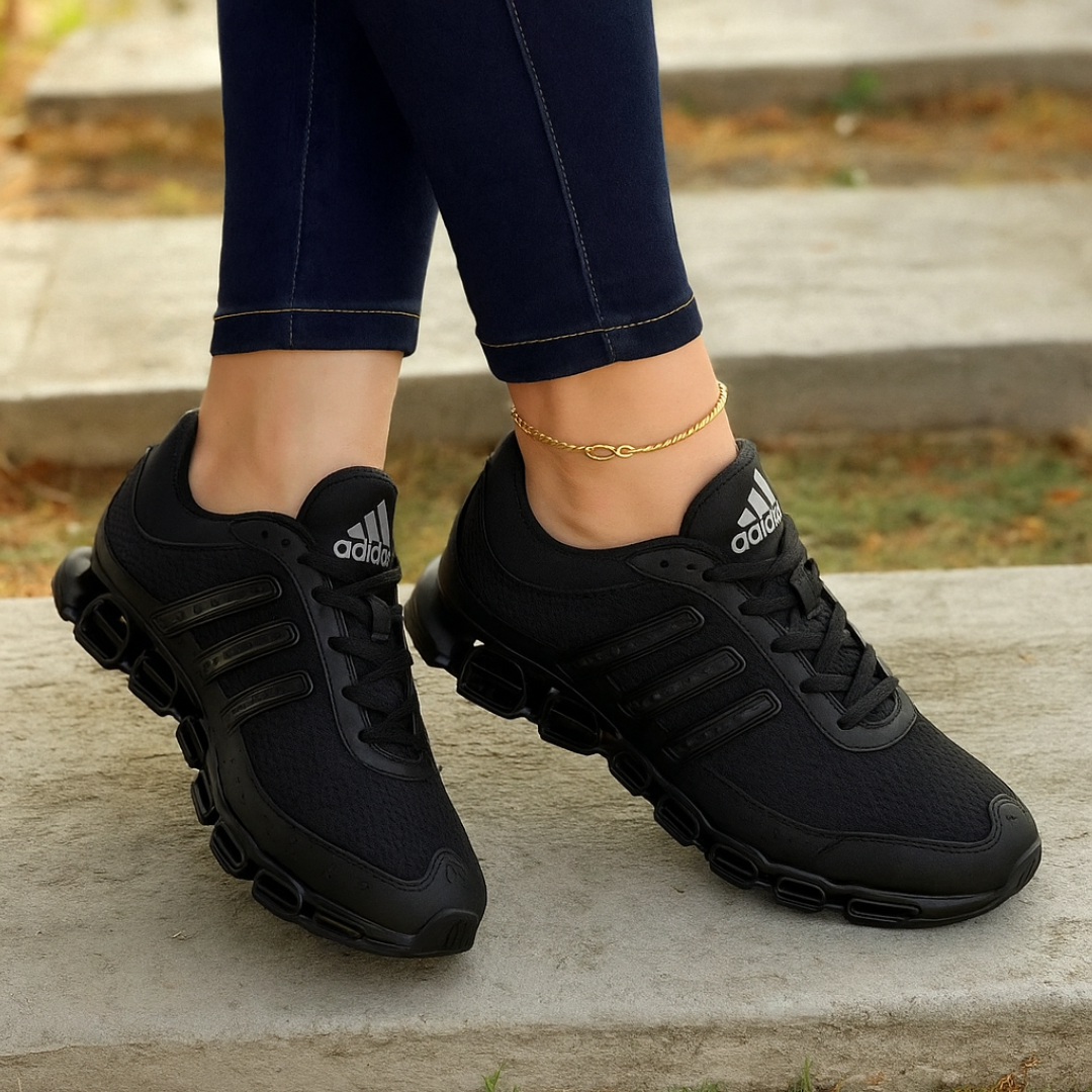 AD - Original Megaride Sneaker (2025)