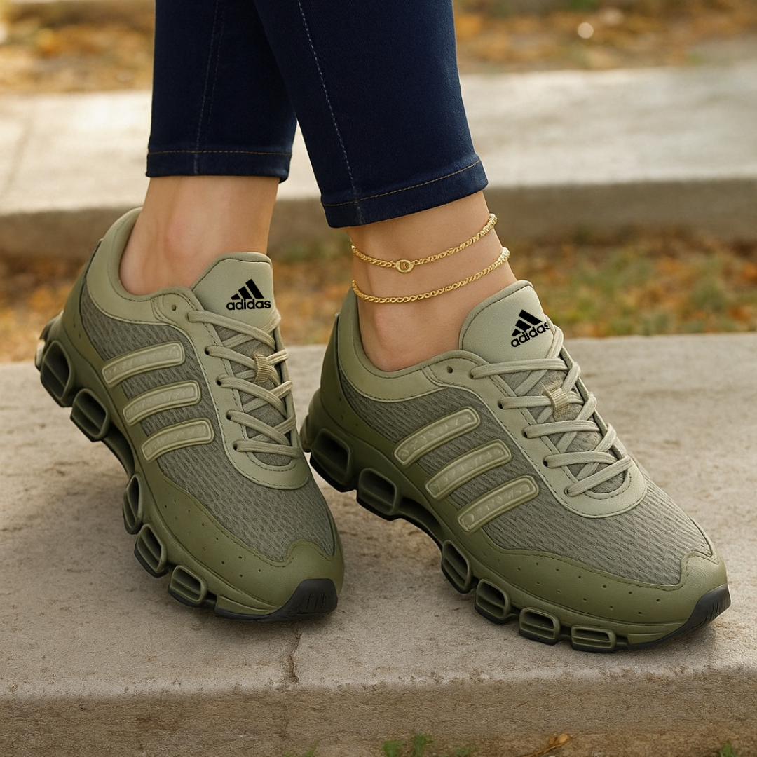 AD - Original Megaride Sneaker (2025)